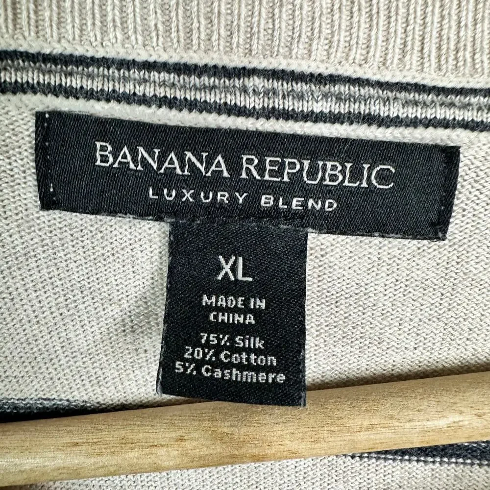 Banana Republic Mens size XL Luxury Blend Silk Cashmere Stripe Sweater